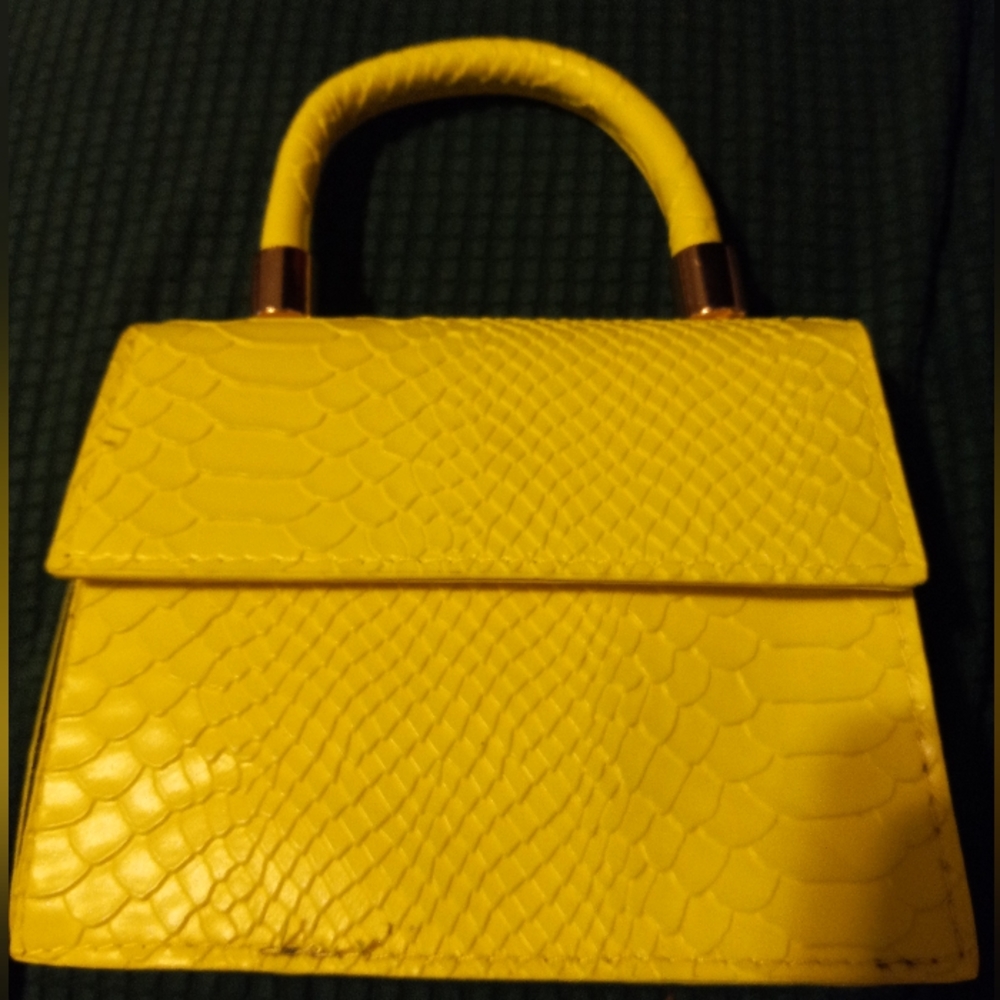Neon Mini Purse - Picture 3 of 4